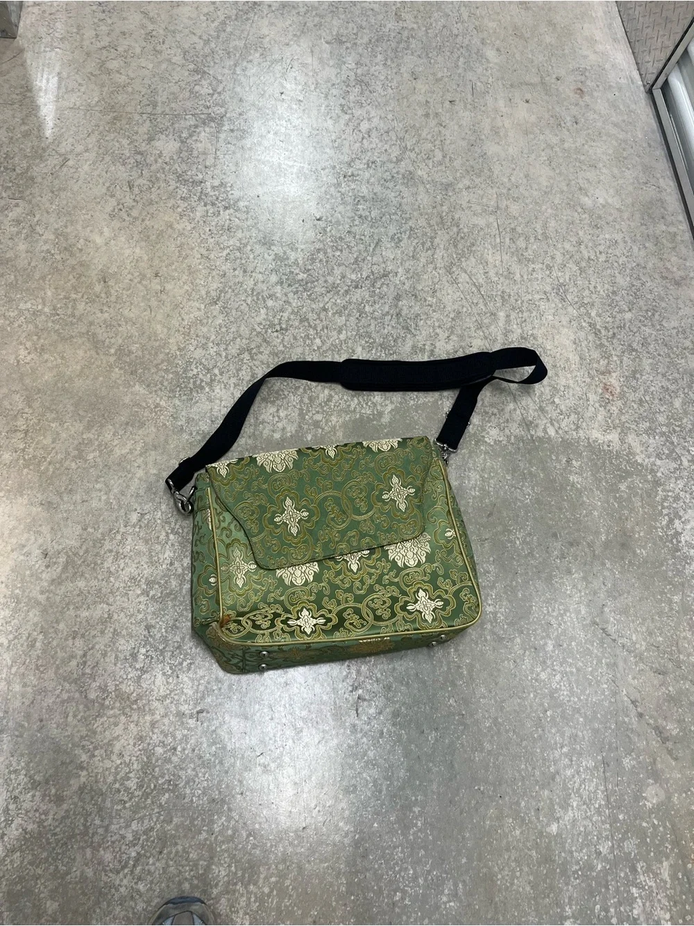 Darci Designer silk messenger bag